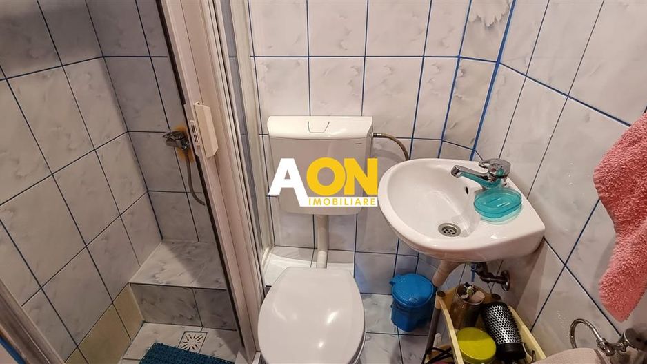 De vanzare apartament 3 camere Ampoi 2 - Poză 7