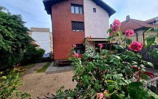 Vila 10 camere / Zona 0 a orasului - Poză 2