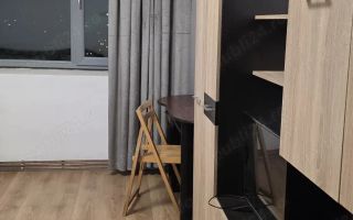 Inchiriez apartament 3 camere decomandat - Poză 4