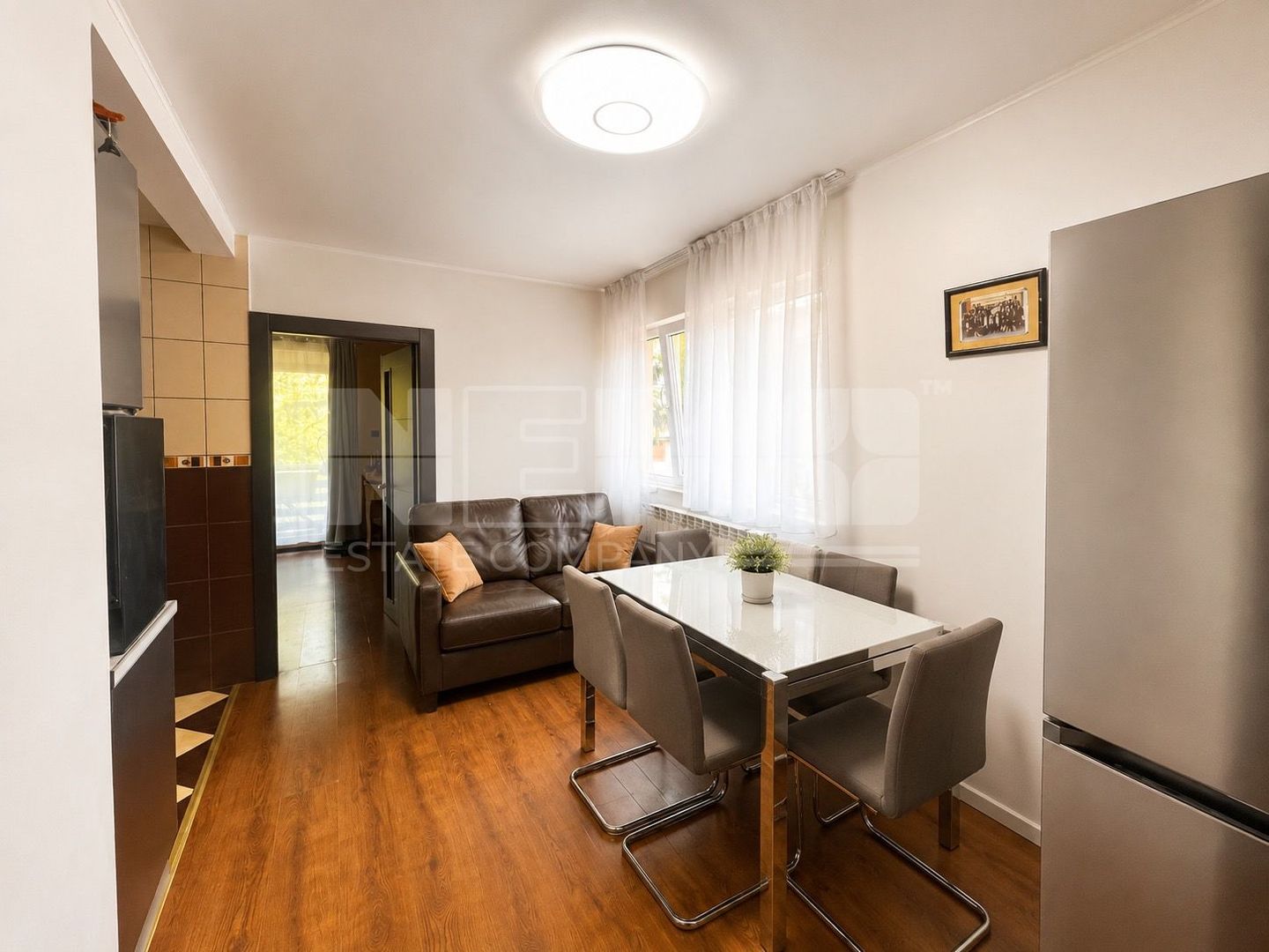 Apartament la vilă de Închiriat |Suceava/Central | 400E /luna - Poză 3