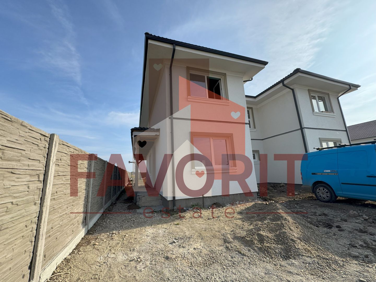 2 dormitoare. Langa centru comercial. Aproape de asfalt. - Poză 2