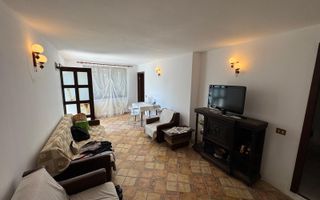 Casa cu 3 camere, 2300mp teren, zona SubPadure - Poză 2