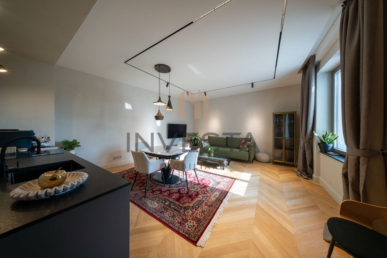 Apartament 3 camere, finisaje lux,  in Piata Unirii! - Poză 3