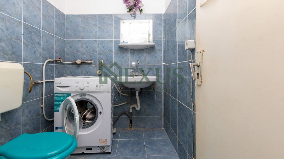 Apartament cu 4 camere, 90 mp, etaj 1 – Zona Nord, Bacău - Poză 8
