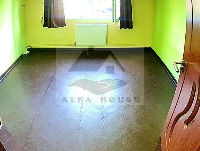 Apartament cu patru camere, zona Tractorul 90 mp - Poză 7