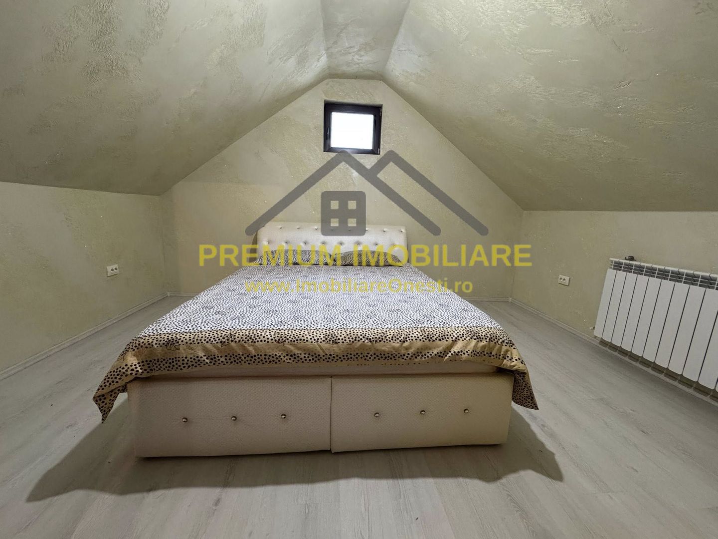 Casa Vila de Vanzare la cheie - Cartier Andrasesti - Poză 12