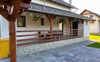 Casa de vacanță 4 camere la cheie,500mp teren,Câmpul Cetății - Poză 2