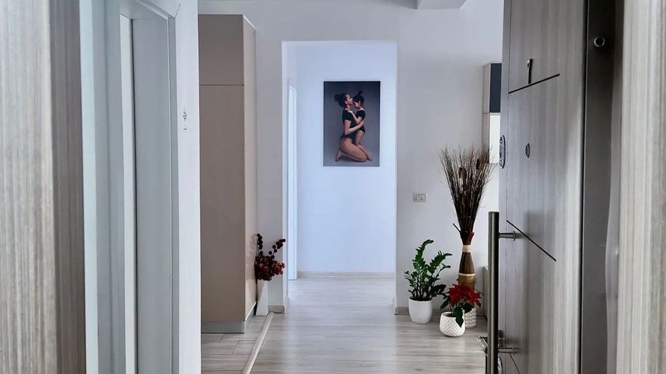 Apartament cu 3 camere Giroc bloc nou - Poză 8