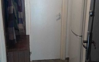 Închiriere Apartament cu 2 camere, etaj 7, balcon mare, langa metrou Obor - Poză 2