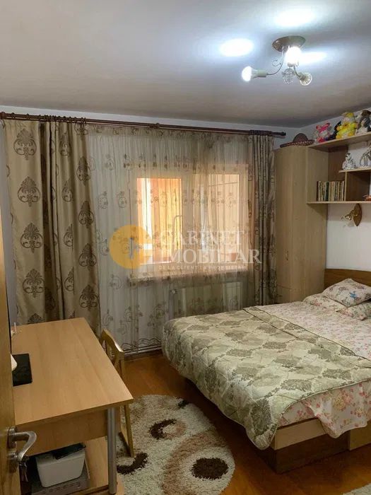 Nicolina - 2 Camere Decomandat - Bloc 1985 - Poză 1