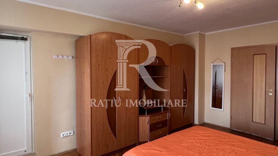 Apartament cu 4 camere | Etaj 2 | Cantemir | Oradea - Poză 8