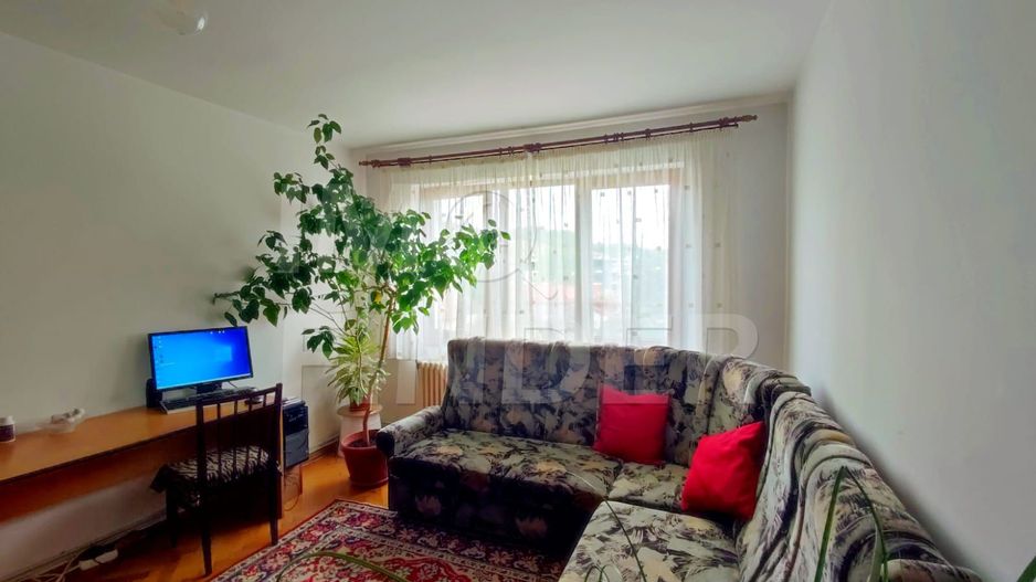 Apartament Decomandat 3 camere si 2 Parcari Grigorescu - Poză 1