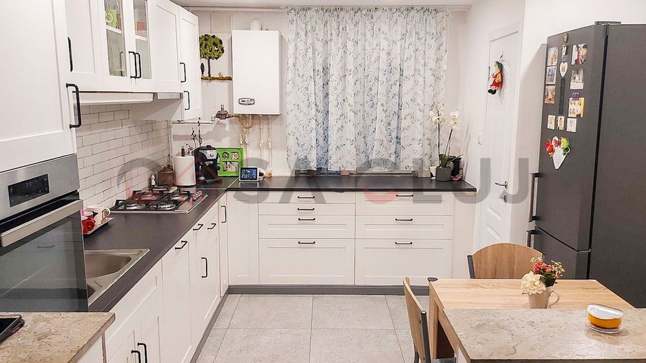 Finisaje moderne, zona linistita, ideal pentru familii - Poză 2