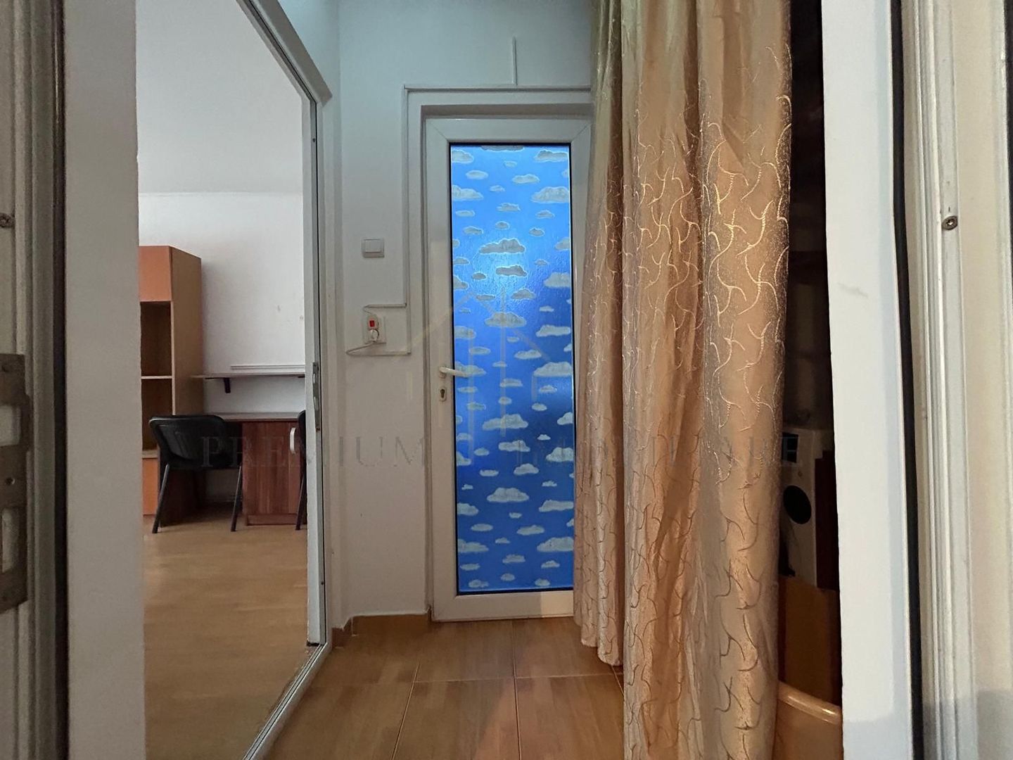 Apartament 2 camere semidecomandat – Etaj 3 – Balcon 7 mp - Poză 11