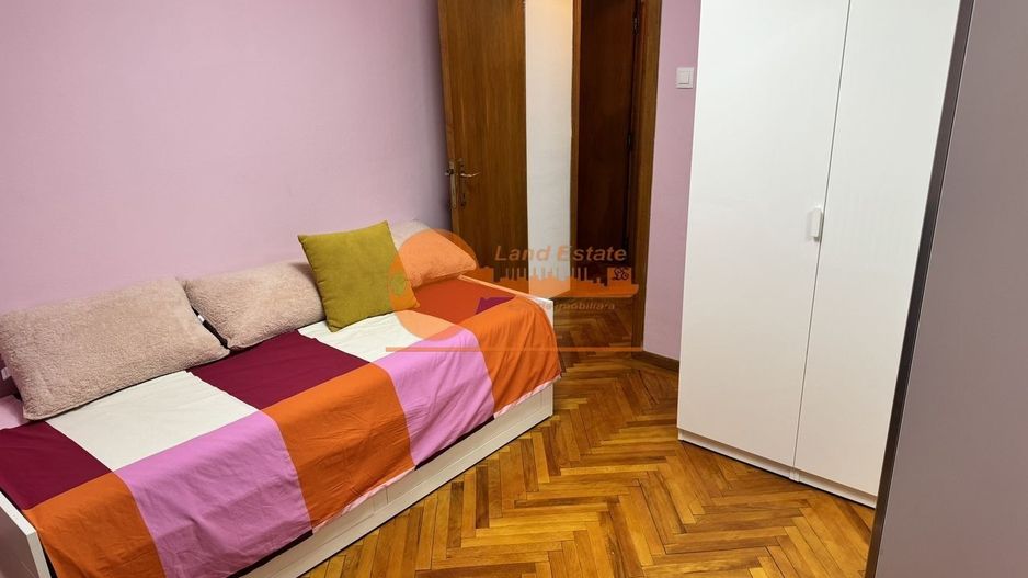 4 camere la 600m de Facultatea de Constructii - Teiul Doamnei - Poză 7