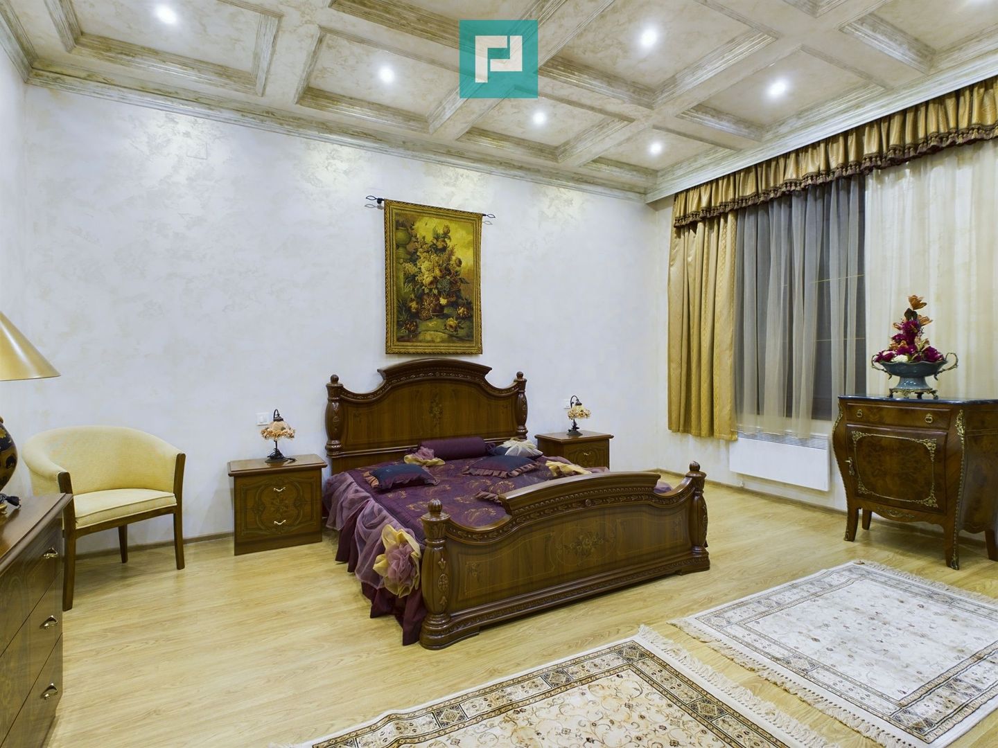 Vilă luxoasă cu o casă de oaspeți în Serbia - Poză 11