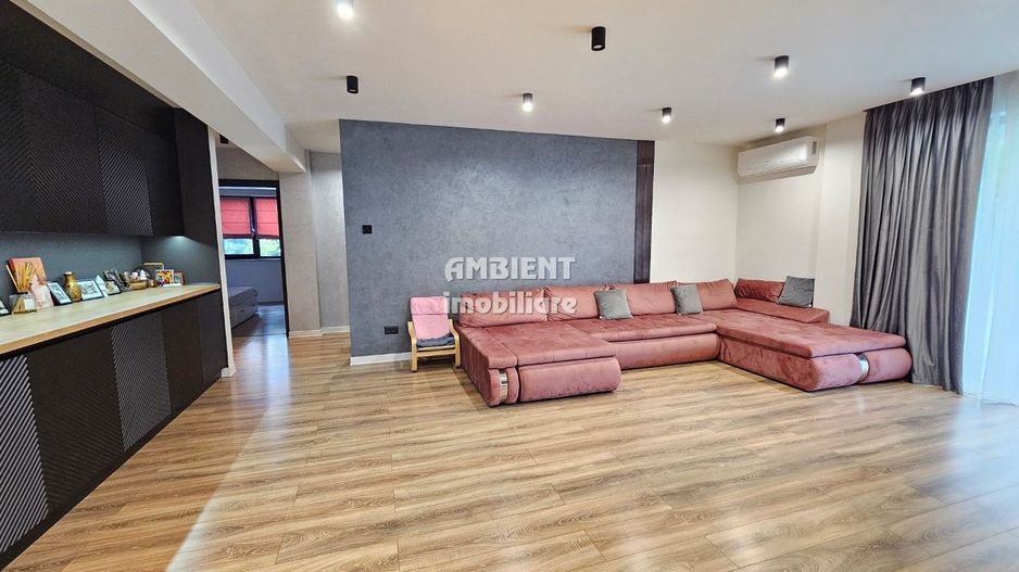 CLADIRE COMERCIALA tip BLOC apartamente D+P+2E, Belvedere COPOU - Poză 16