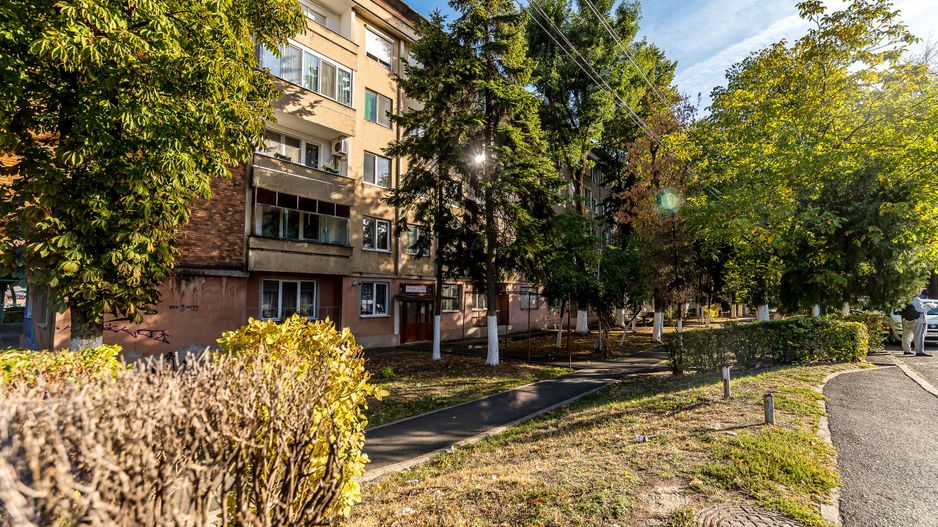 Apartament cu 2 camere în Podgoria – Piața Caius Iacob - Poză 2