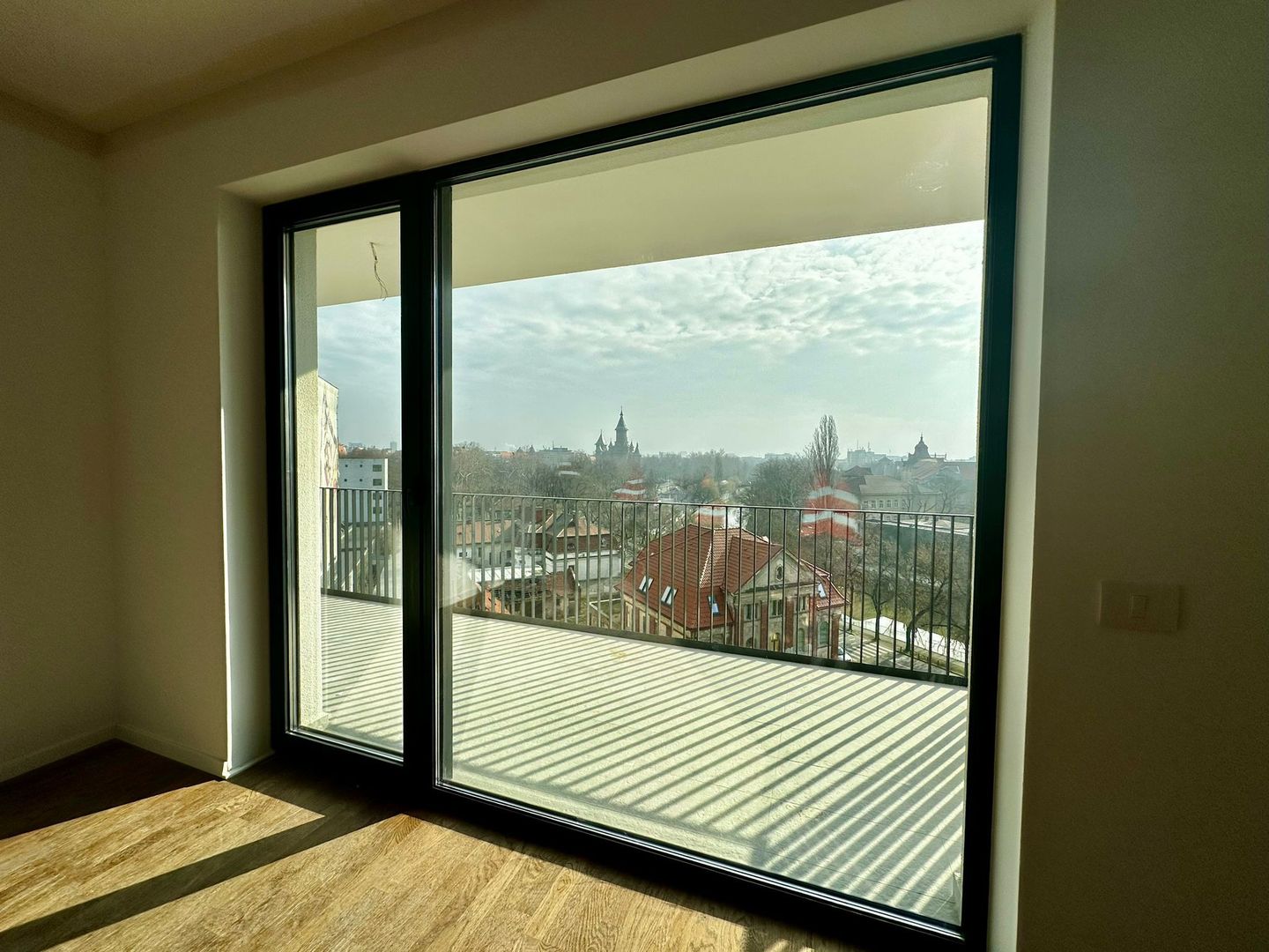 New apartment 2 bedrooms  with underground parking - Poză 10