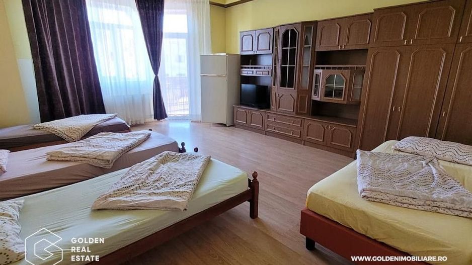 Casa tip duplex cu mult spatiu interior, 8 camere, zona Gai - Poză 5