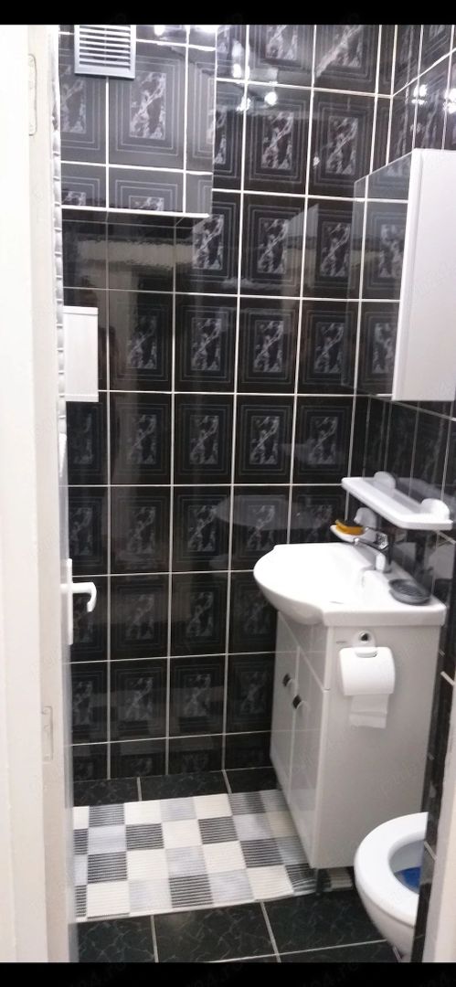 De Închiriat: Apartament 3 Camere – Metrou Constantin Brâncoveanu - Poză 10