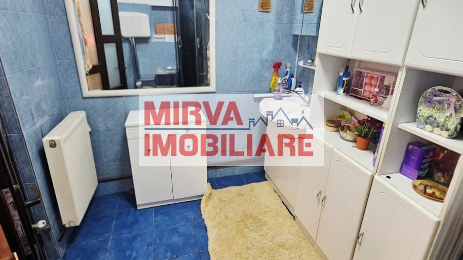 🏡 Casă spațioasă cu 9 camere în Strejnicu – pentru locuință, birouri - Poză 86