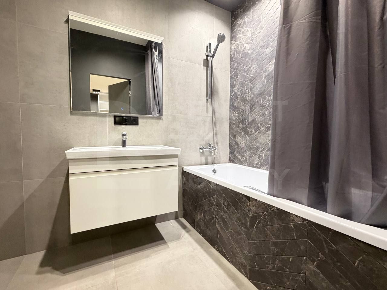 Chirie, apartament, 3 camere, strada Alexandru Pușkin, Centru - Poză 8