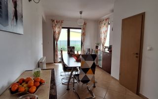 Casa individuala frumoasa si spatioasa in Giroc - Poză 24