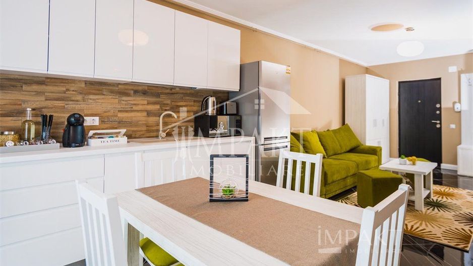 Apartament de Lux cu 2 camere, zona Platinia Mall! - Poză 1