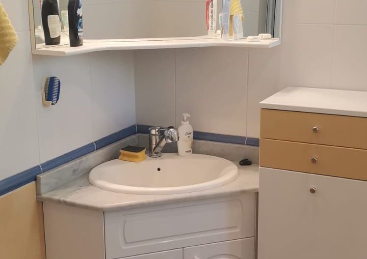 Casă deosebită în Fratellia, cu teren 657 mp - Poză 23