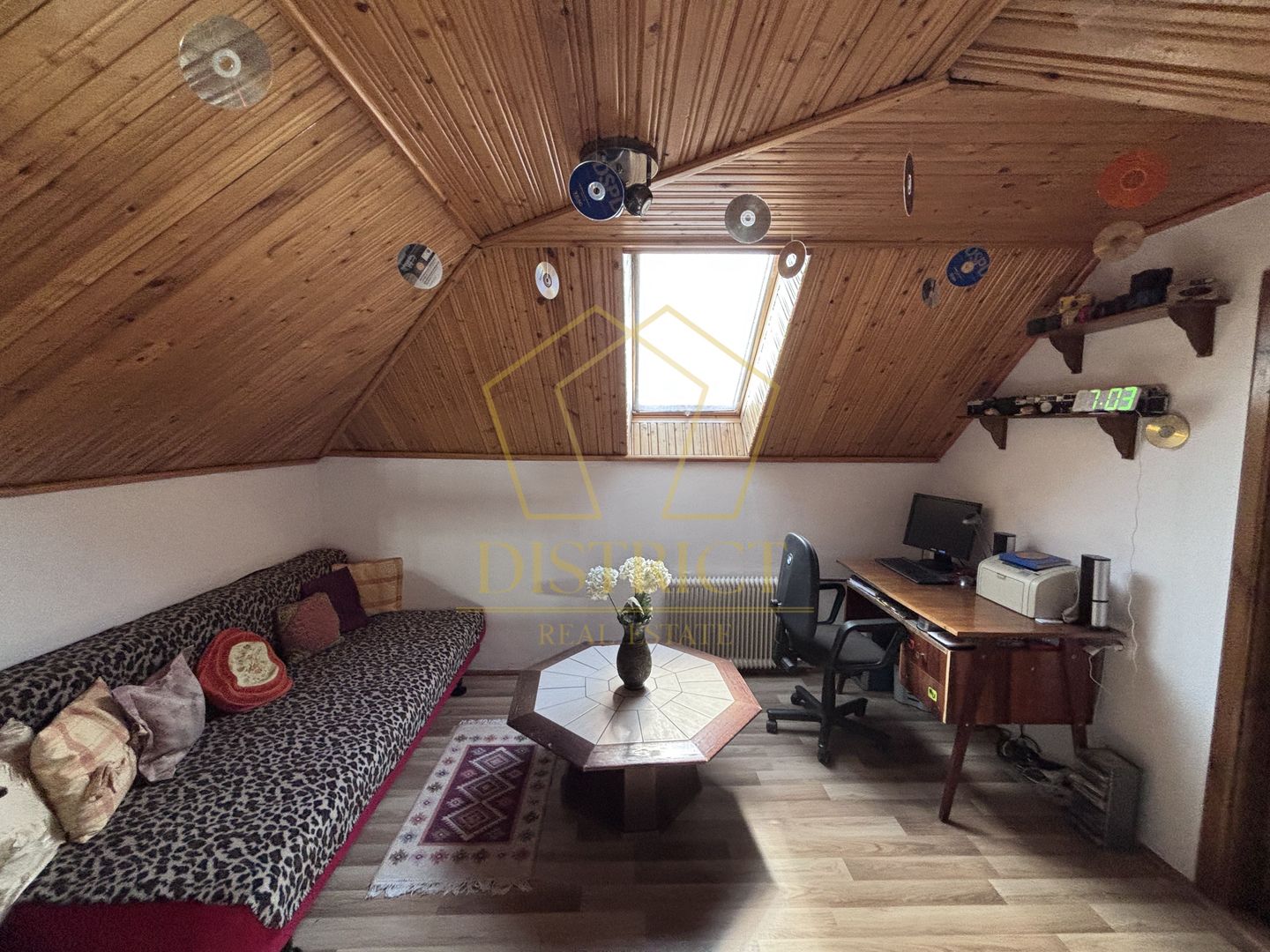 COM 0% Casa individuala 151mp | Teren 1323mp | Garaj 60mp | Ciacova - Poză 9