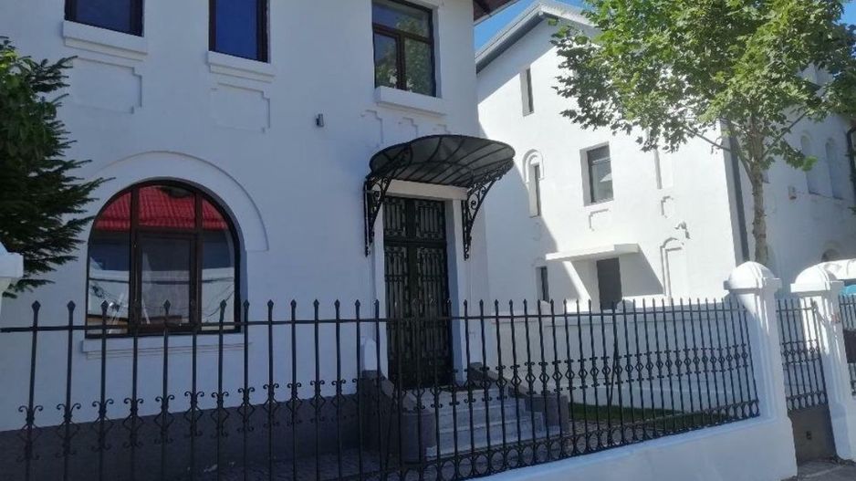 Vila lux Aviatorilor de vanzare Kiseleff - Poză 1