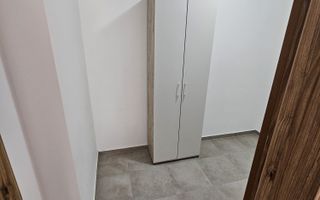 Proprietar Inchiriez apartament doua camere Maurer - Poză 3
