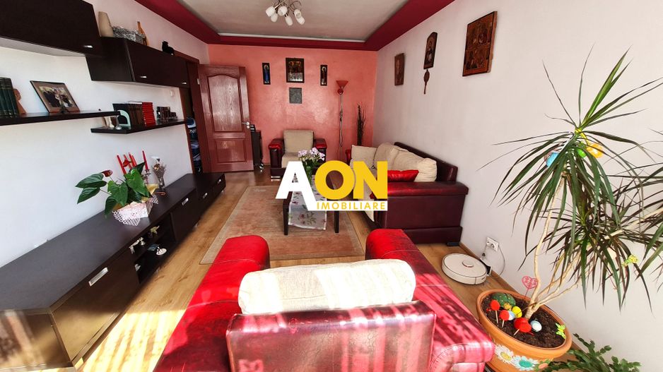 Apartament 4 Camere, Et 3, 82 mp, Decomandat, Mobilat, Utilat, Cetate - Poză 5