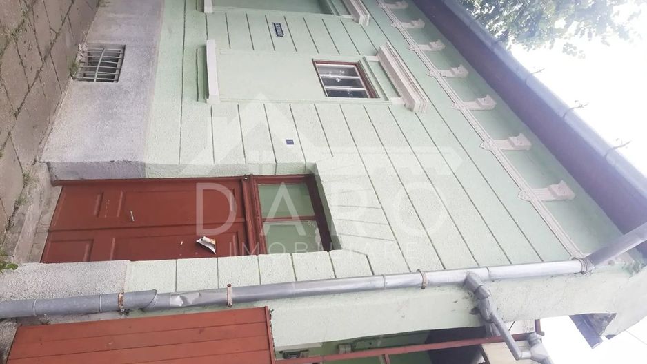 🌿 Casă cu 3 camere și curte îngrijită – zonă liniștită, Gara Mică - Poză 2