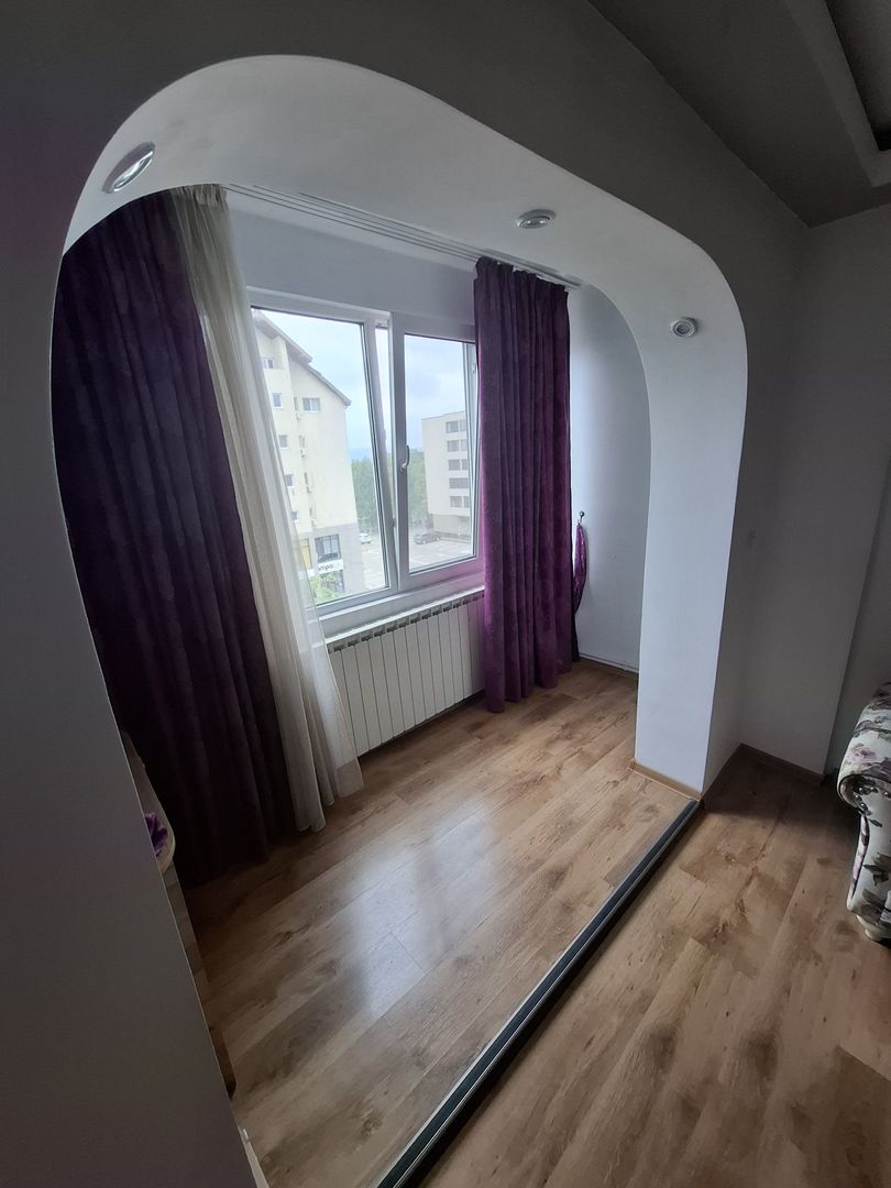 Apartament 3 camere decomandat insula de agrement - Poză 6