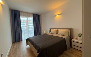 Penthouse pe doua niveluri cu 5 camere in cartierul Buna Ziua! - Poză 12