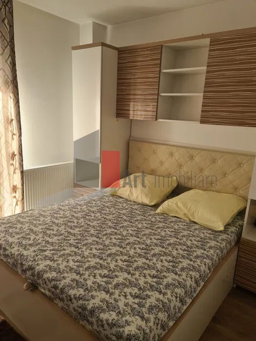 3 camere de inchiriat zona 1 Mai - Poză 3