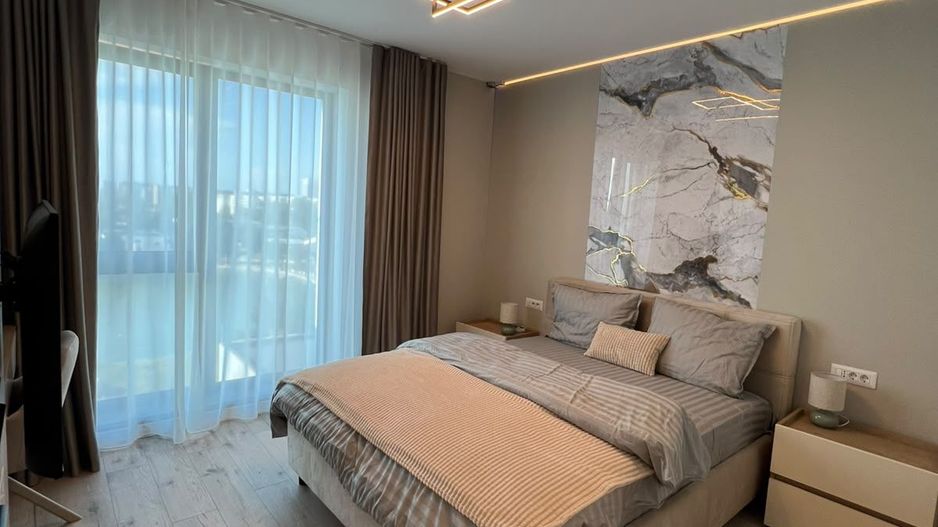 Apartament 2 camere Mamaia | Vedere frontală la lac | mobilat modern - Poză 8