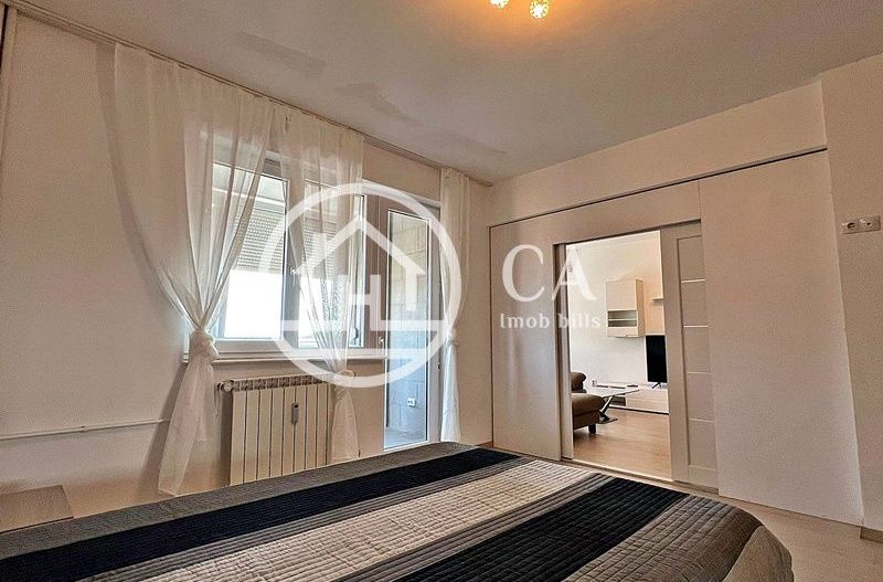 Apartament de închiriat cu 3 camere în zona Ultracentrală, Oradea - Poză 4