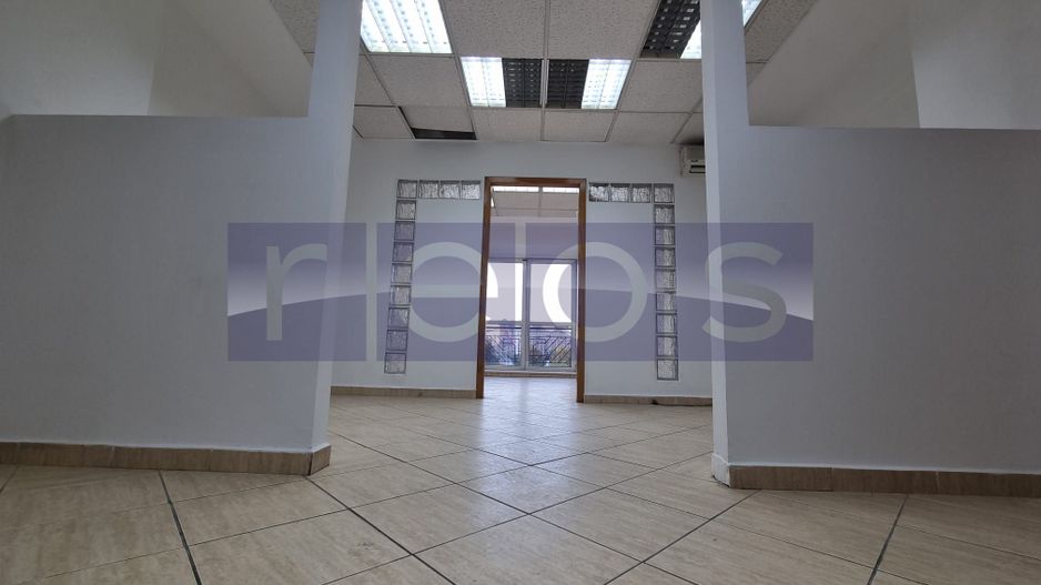VANZARE SPATIU COMERCIAL | 30 CAMERE | ZONA UNIRII - Poză 16