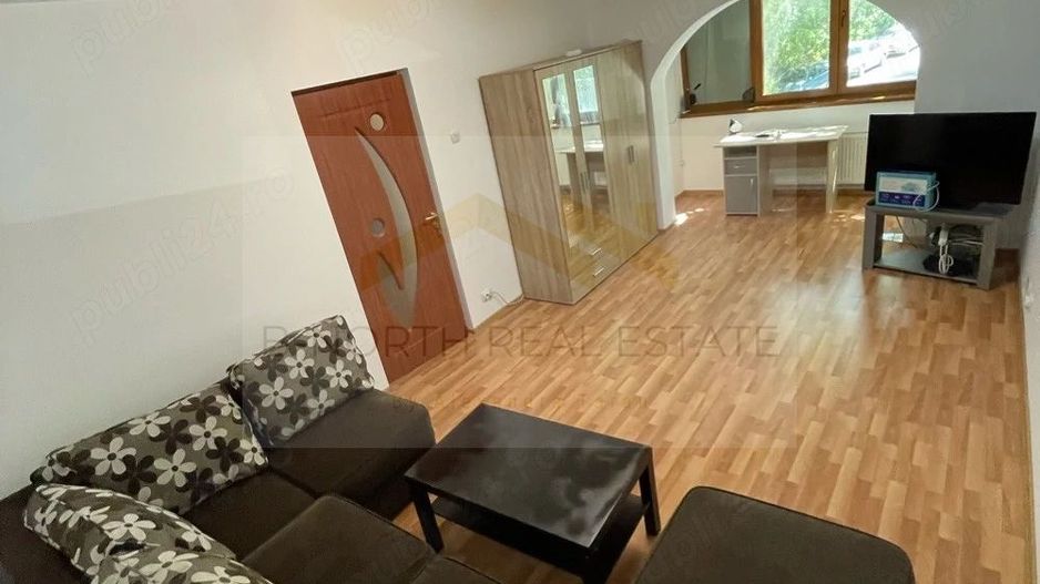 Apartament 2 camere de închiriat | Decomandat | Centrală proprie | Tineretului - Poză 1