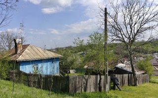 CASA LA 20 KM DE CRAIOVA CU 10000 MP. TEREN - Poză 4