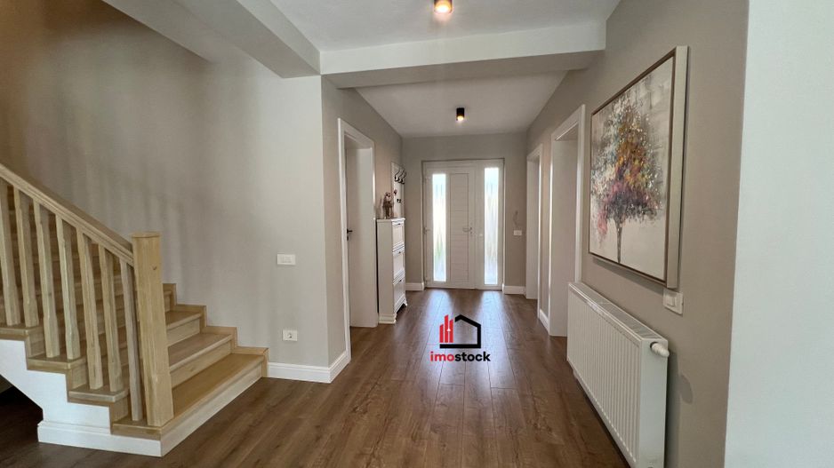 Vila superba Dumbravita - Poză 3