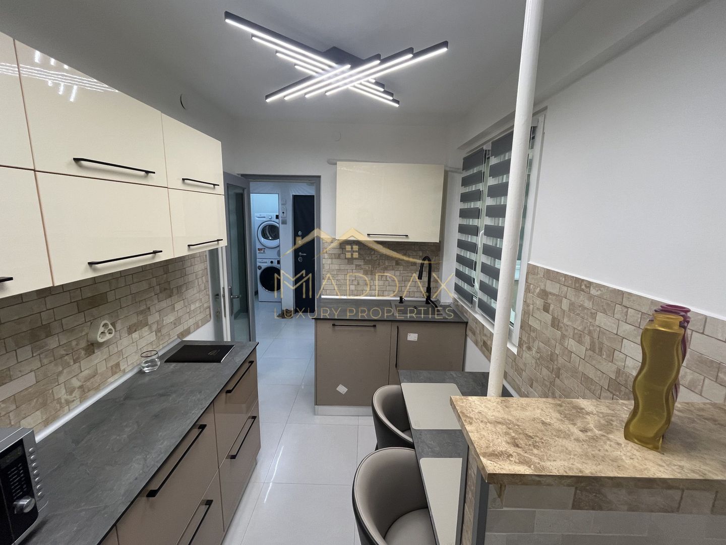 Apartament 2 camere | Eroii Revoluției | Două minute distanță de metrou - Poză 3