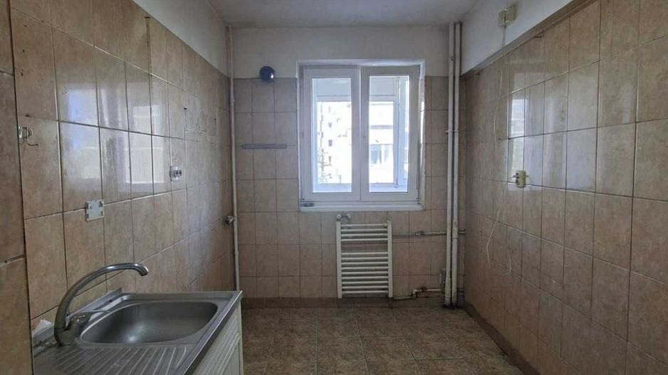 Apartament 3 camere Drumul Taberei Liceu metrou - Poză 5