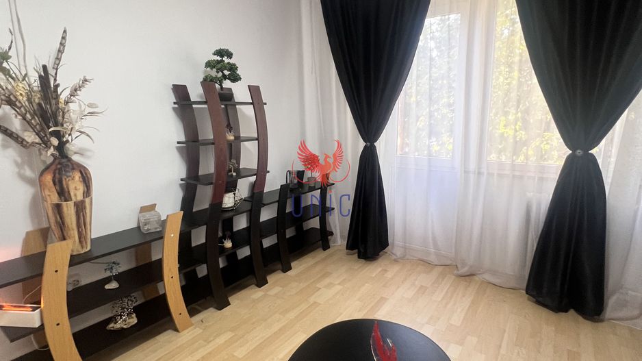 Decomandat, stradal, Calea Bucuresti etaj 1 - Poză 17