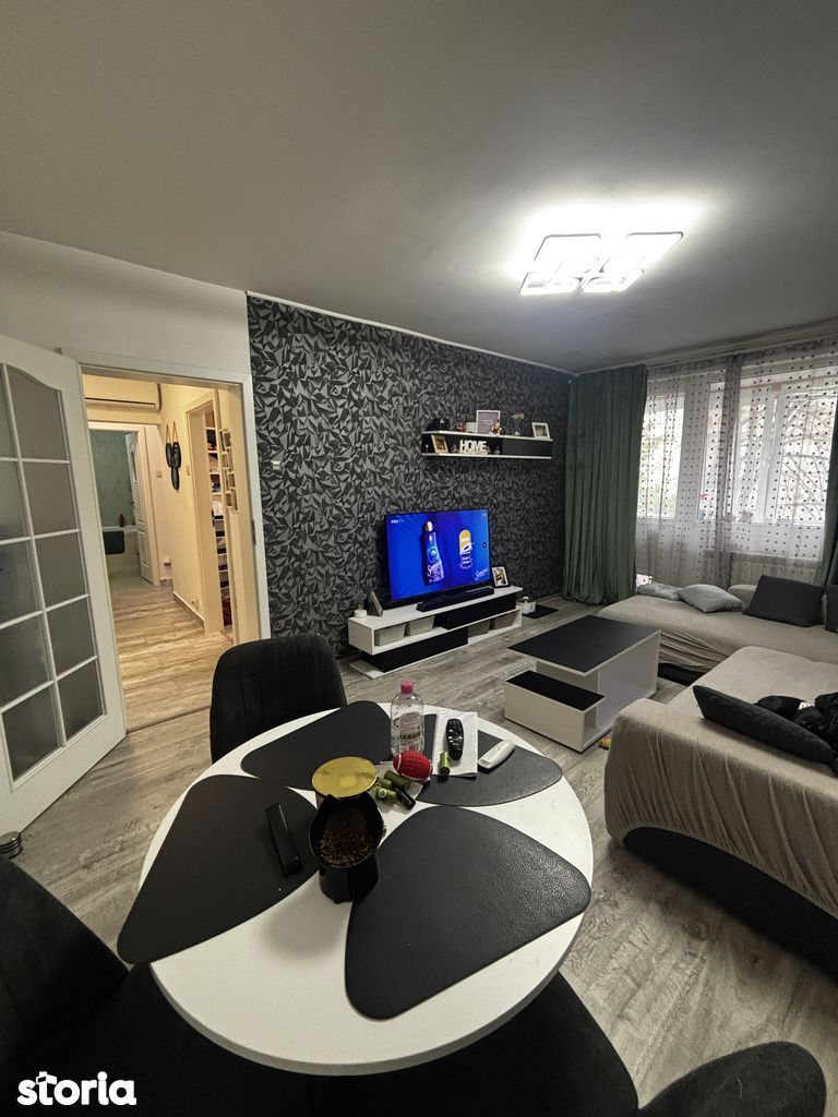 Vânzare apartament 3 camere Drumul Taberei – spațios - Poză 1