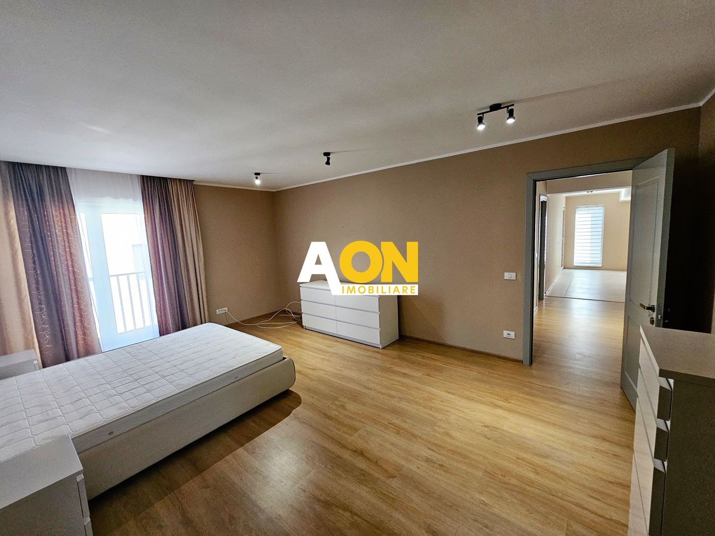 Casa S+P+1E, 4 camere, 495 mp teren, zona Schit - Poză 26