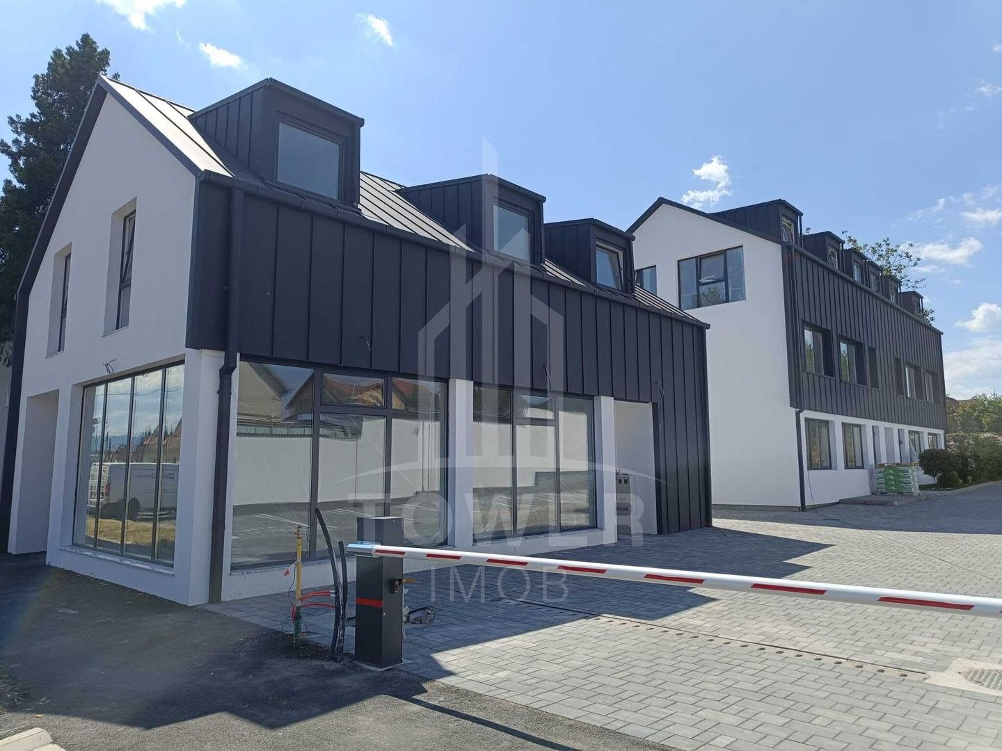 Apartamente de vânzare în Turnisor-Ansamblu rezidențial P+1+M - Poză 2